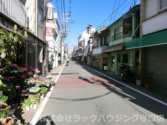 近くに施設あり
