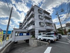ロイヤルOSの外観画像