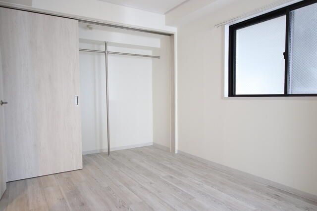 ベッドルーム