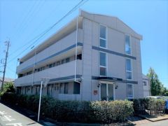 レオパレスCRECERの外観画像
