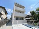 ナビール岸部（旧名称：SOLASIA RUFRA吹田岸部）の外観