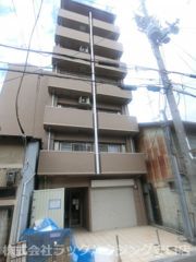 マキシの外観画像
