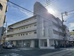 ランドスルー戸坂の外観画像