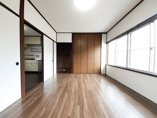 洋室