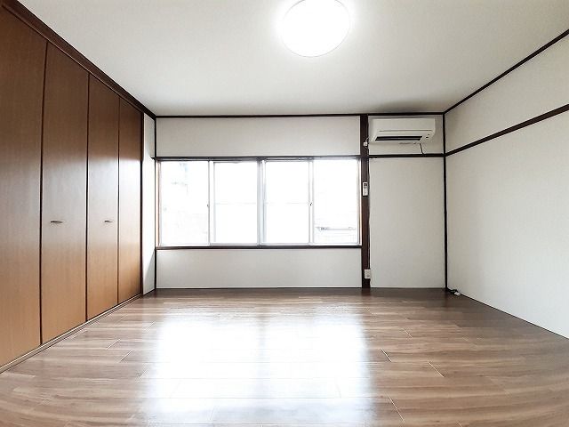 洋室