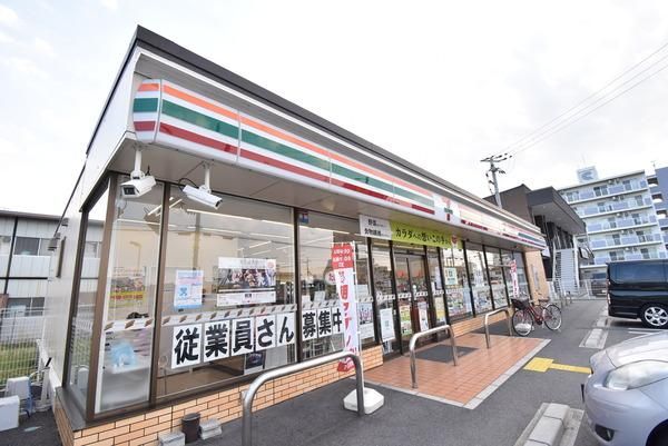 セブンイレブン 近江草津バイパス店(コンビニ)まで764m