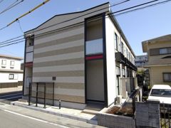 レオパレスNAGANUMAの外観画像