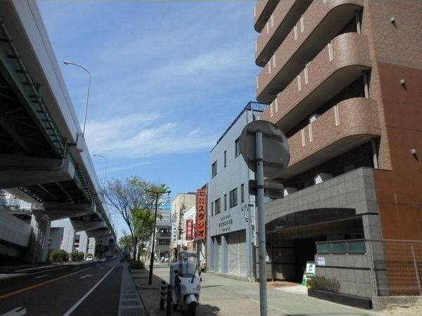 近くに施設あり