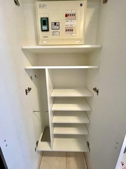 収納