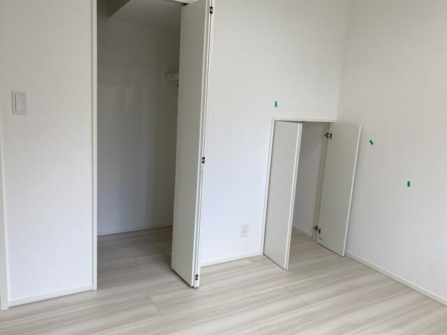 ベッドルーム