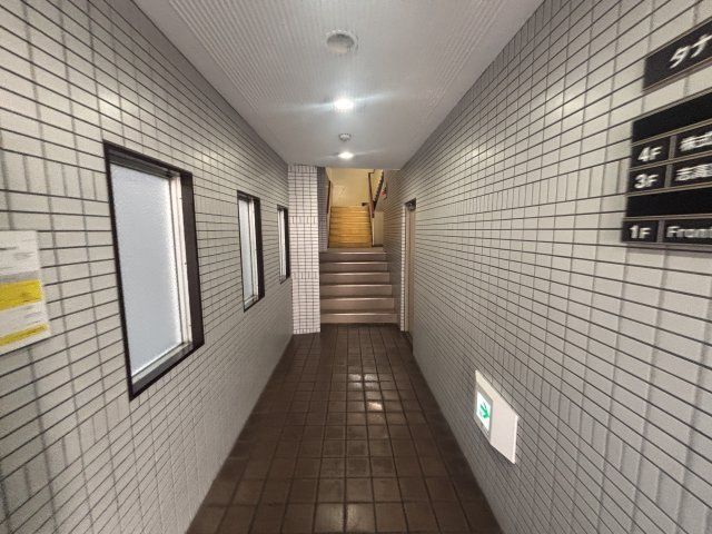 ロビー