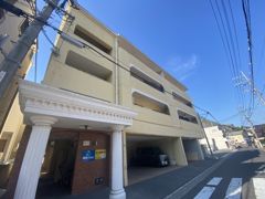 ブランドール ナルミの外観画像