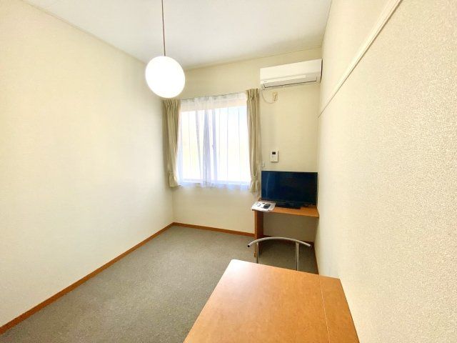 ベッドルーム