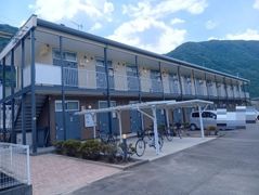 レオパレスほわいとぴーちの外観画像