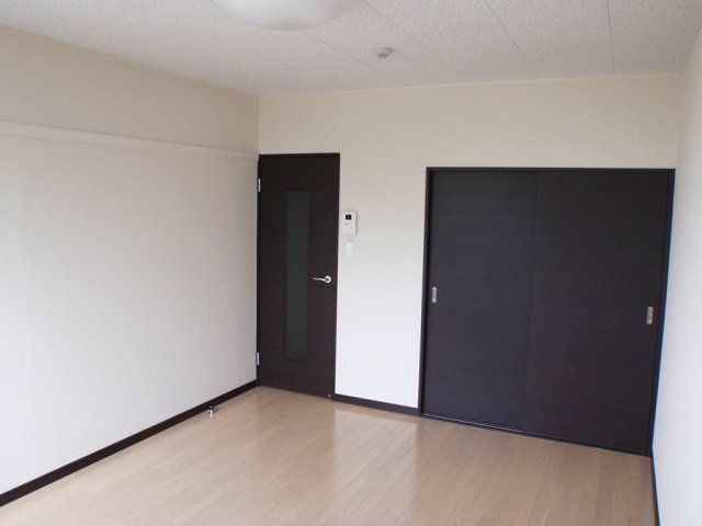 ベッドルーム