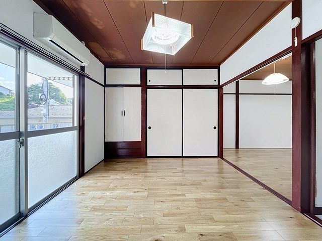 ベッドルーム