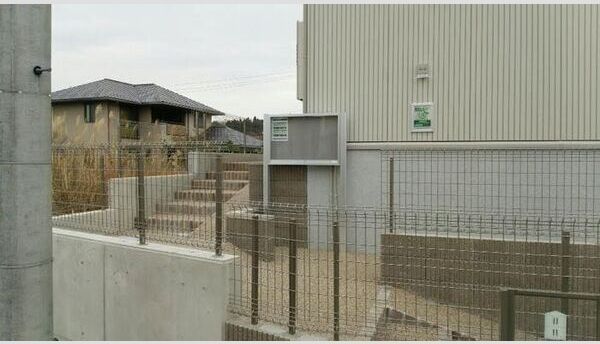 近くに施設あり
