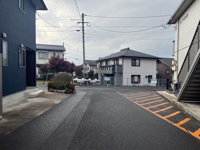 近くに施設あり