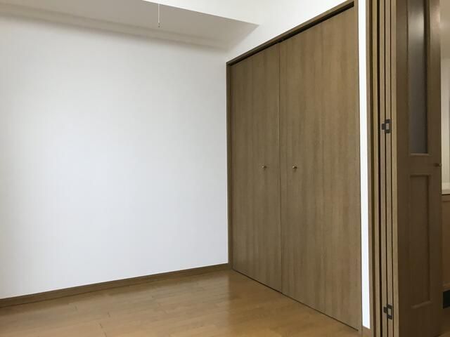ベッドルーム