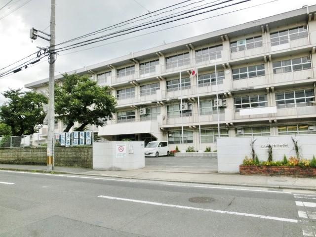 白銀中学校(220m)