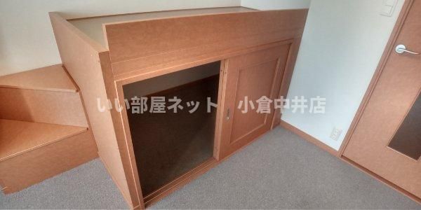 ベッドルーム