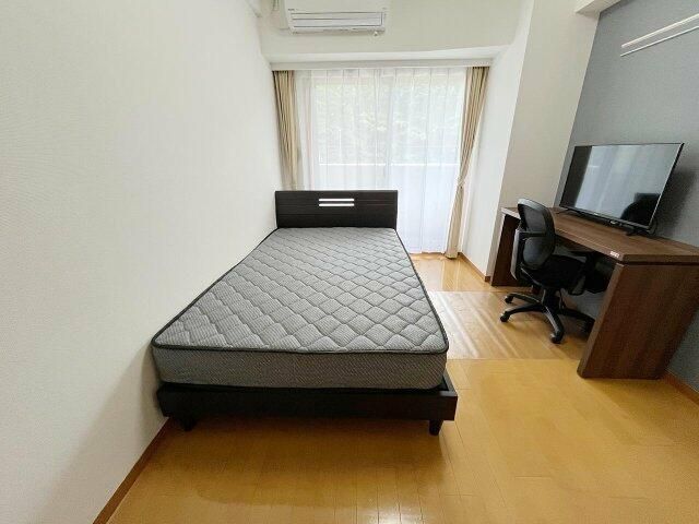 ベッドルーム