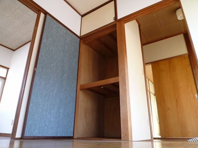 収納