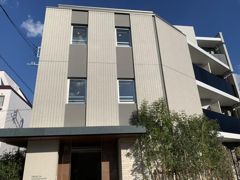 フレンシア学芸大学の外観画像