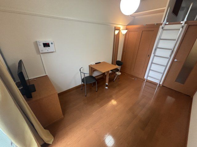 ベッドルーム
