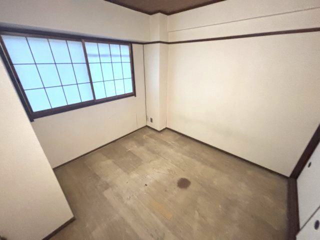 ベッドルーム