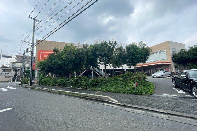 ザ・ビッグ東橋本店まで450m