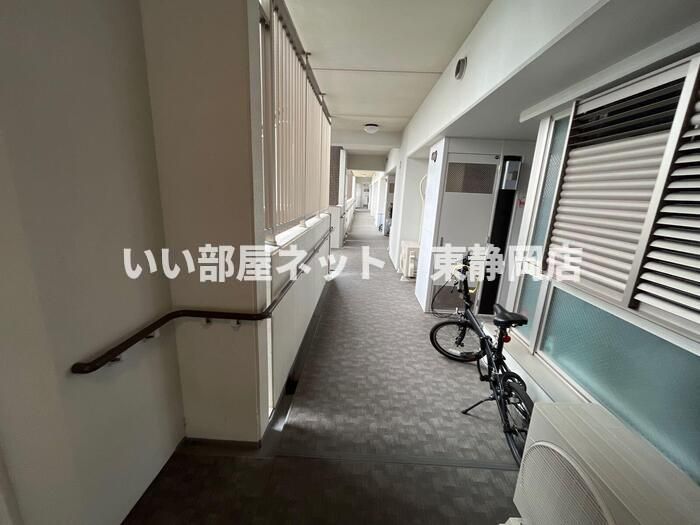 ロビー