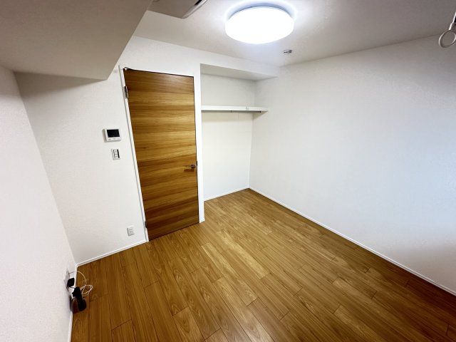ベッドルーム