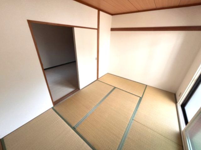 ベッドルーム