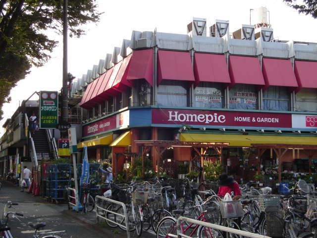 近くに施設あり