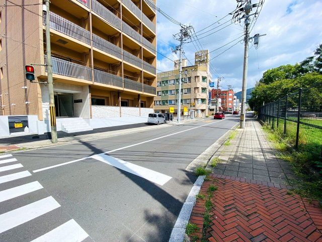 近くに施設あり