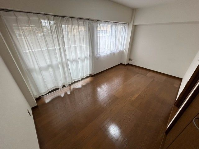 ベッドルーム