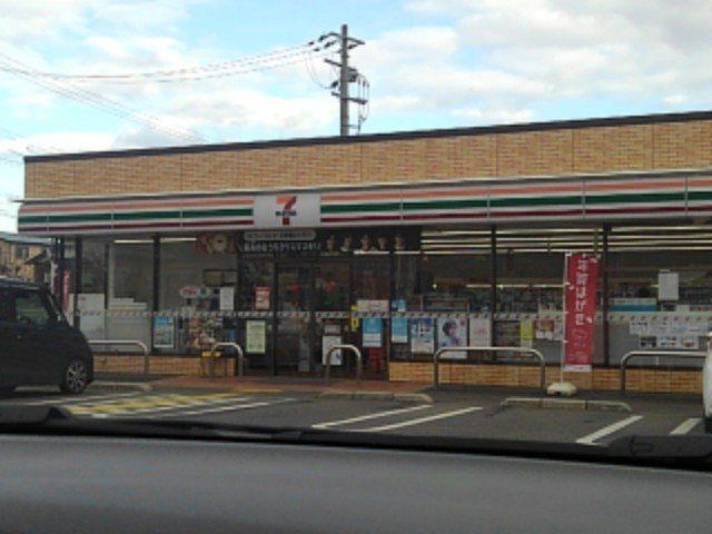 セブンイレブン 滋賀新旭店まで1800m