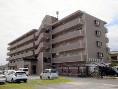 イルサローネの外観画像