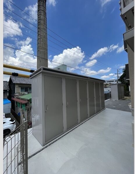 近くに施設あり