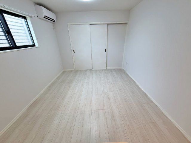 ベッドルーム
