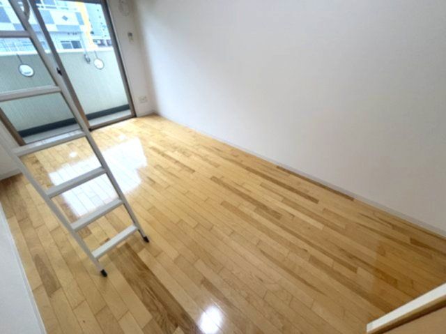 ベッドルーム