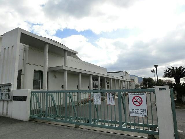 大原小学校(800m)