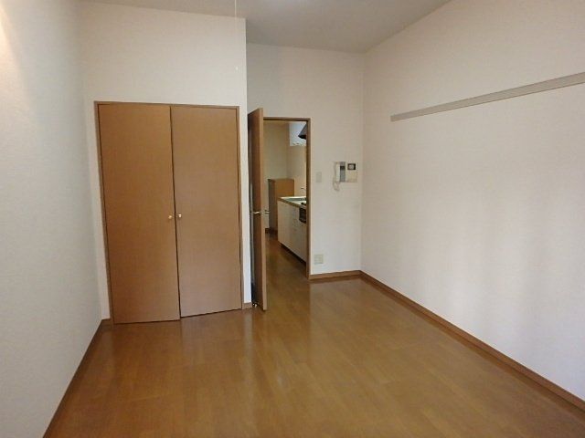 ベッドルーム