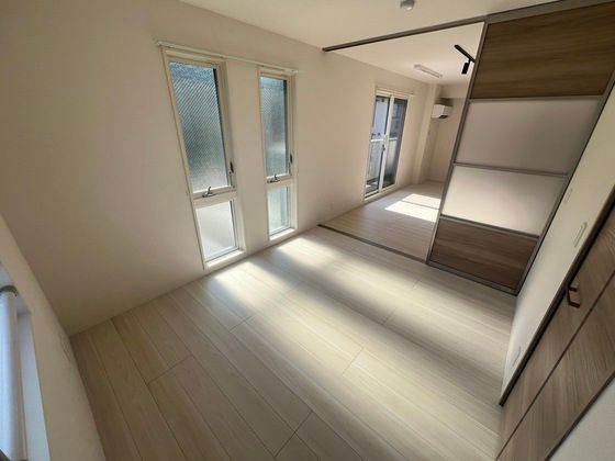 ベッドルーム