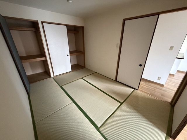 ベッドルーム