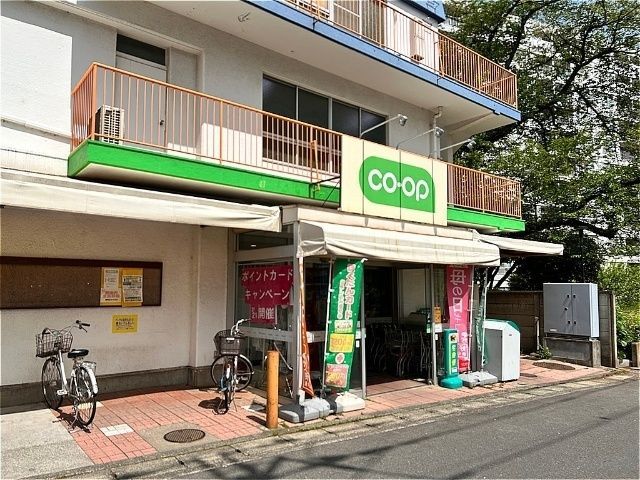 近くに施設あり