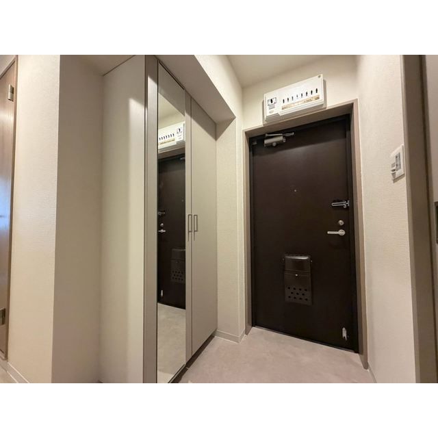 玄関