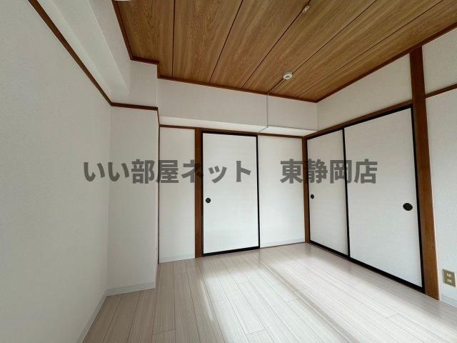 洋室