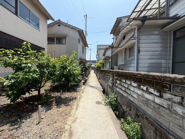 近くに施設あり